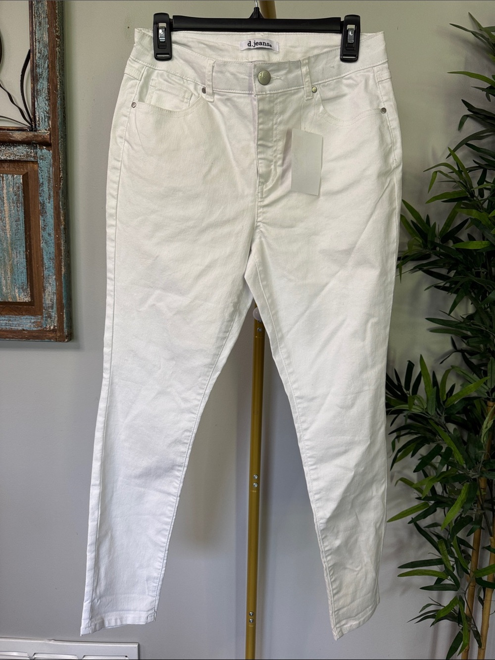 d. jeans White High-Rise Skinny stretchy Jeans NEW
